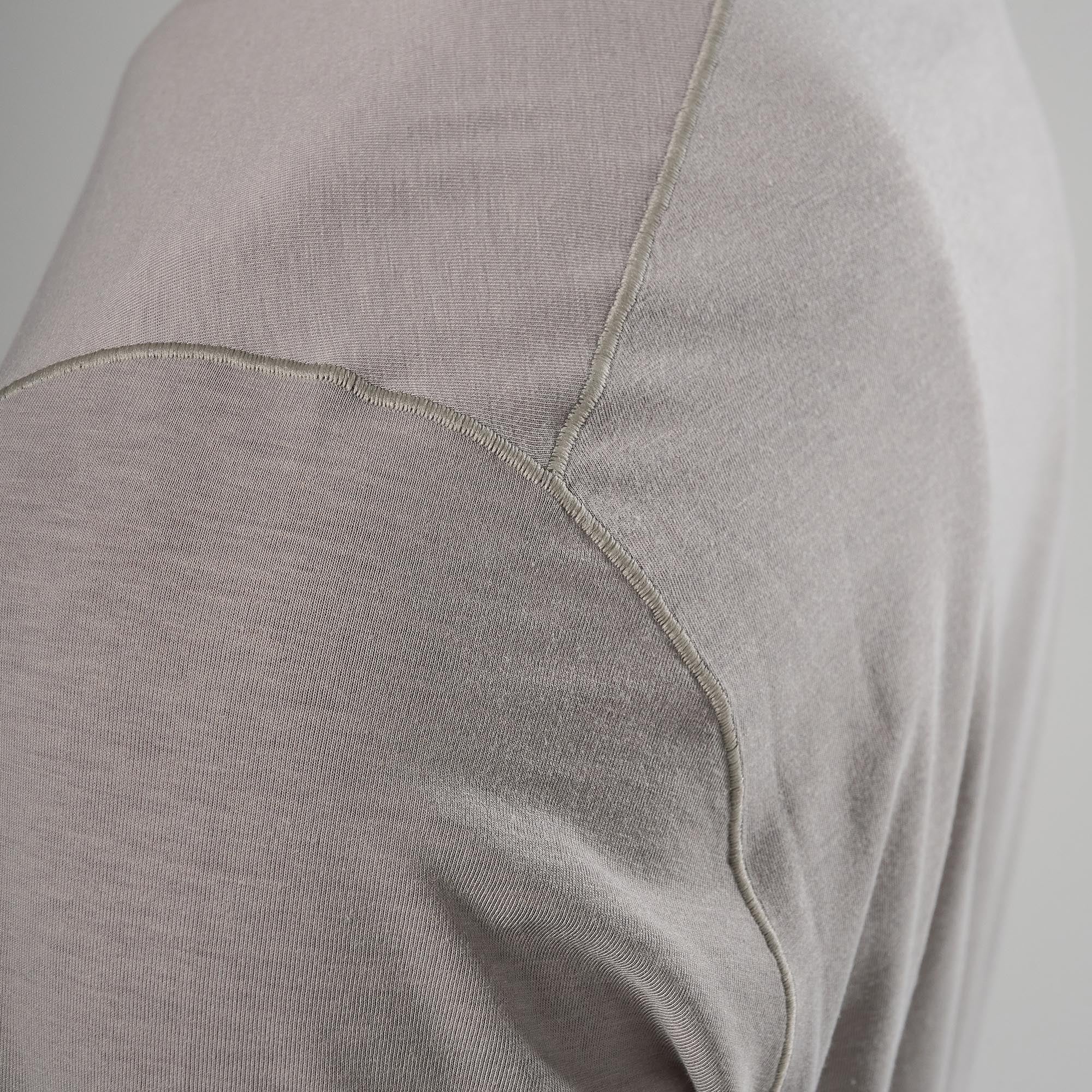 Montane Men's Alhena Long Sleeve Merino Blend T-Shirt - Image 11