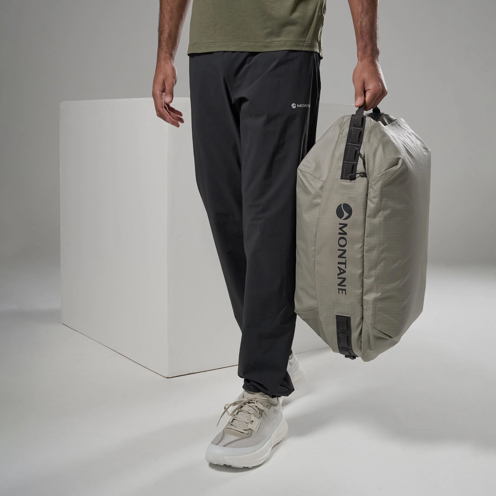 Montane Transition Duffel 40L - Image 5