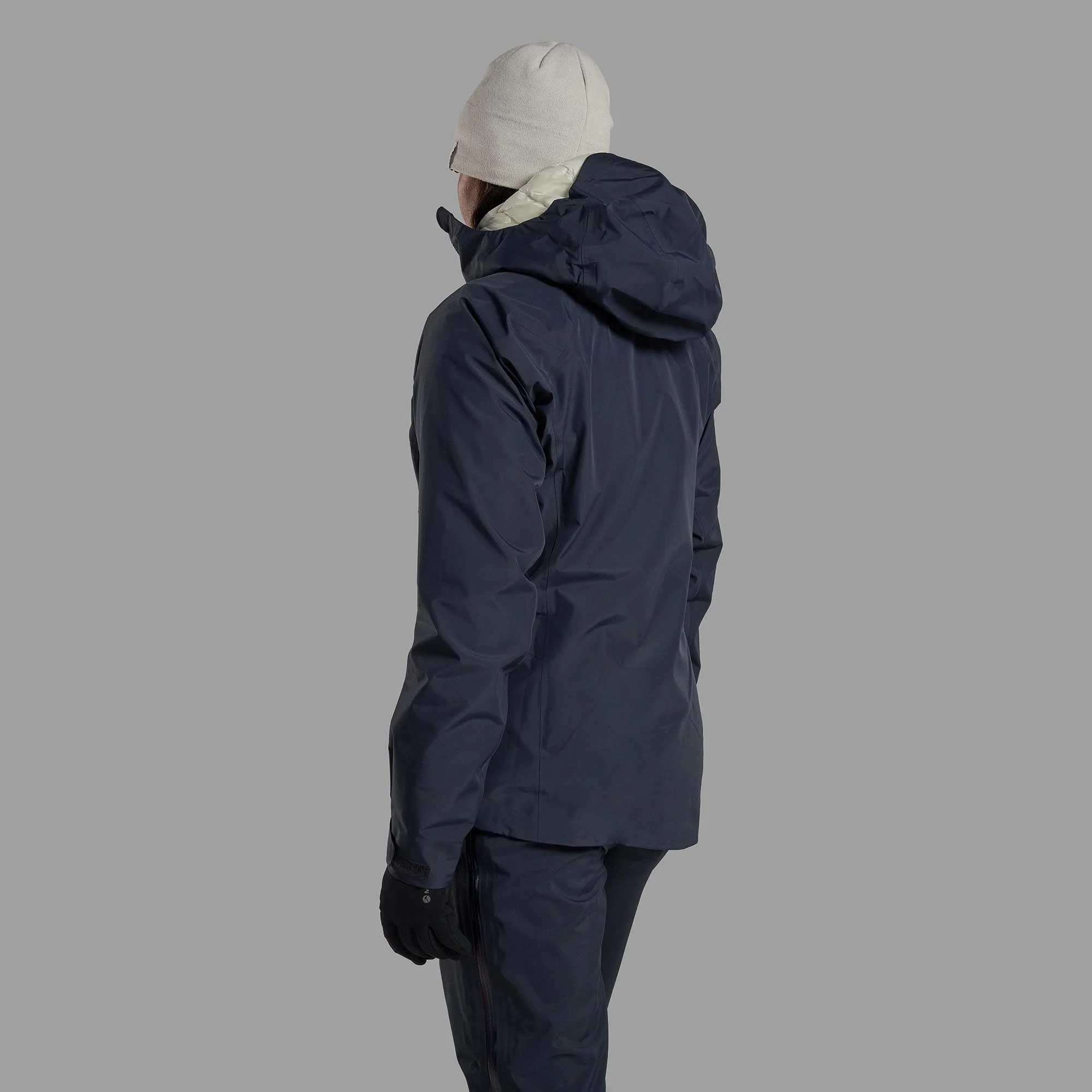 Montane Women's Alta Lite Waterproof Jacket - Image 9