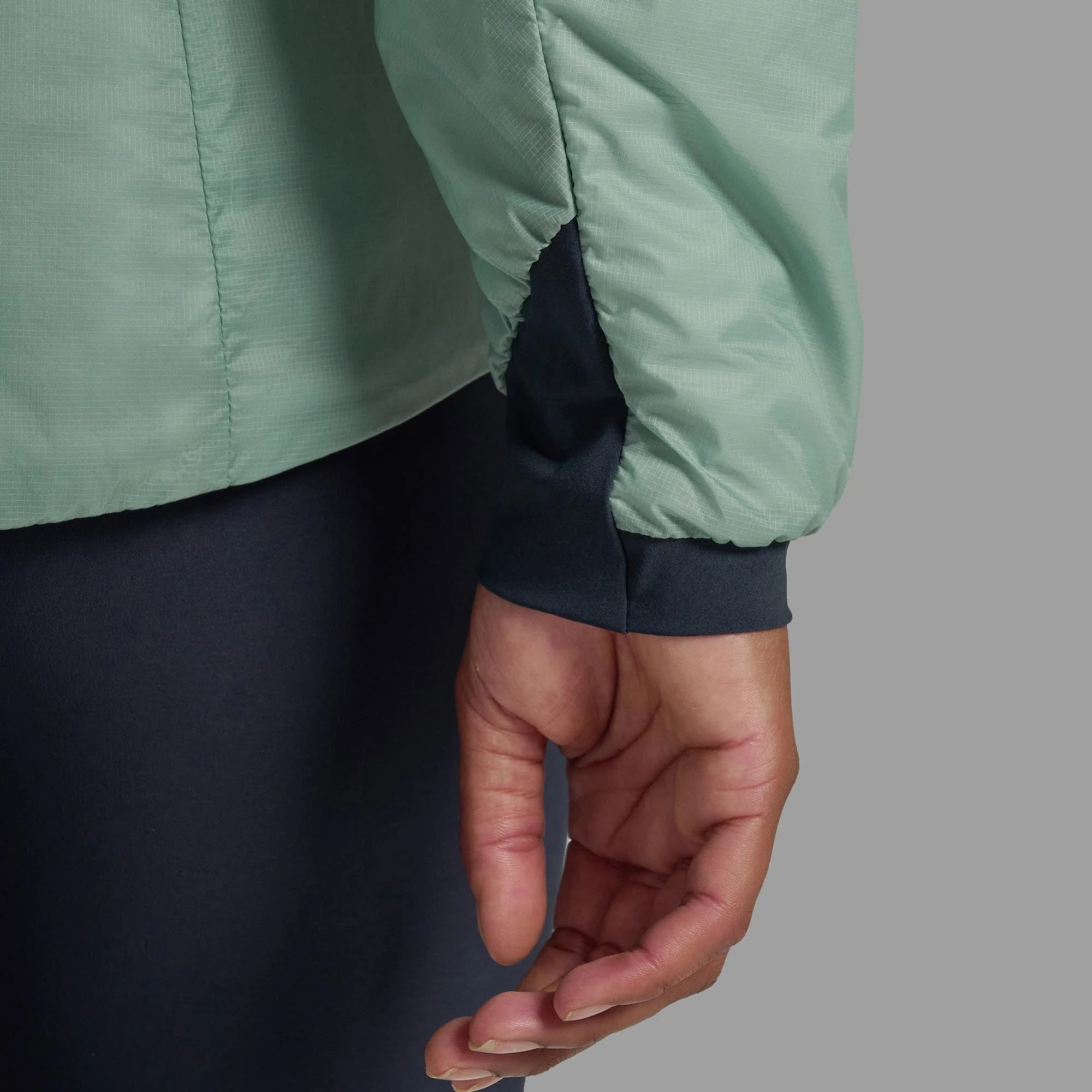 Montane Women's Fortes Lite Hooded Insulated Jacket - Image 4