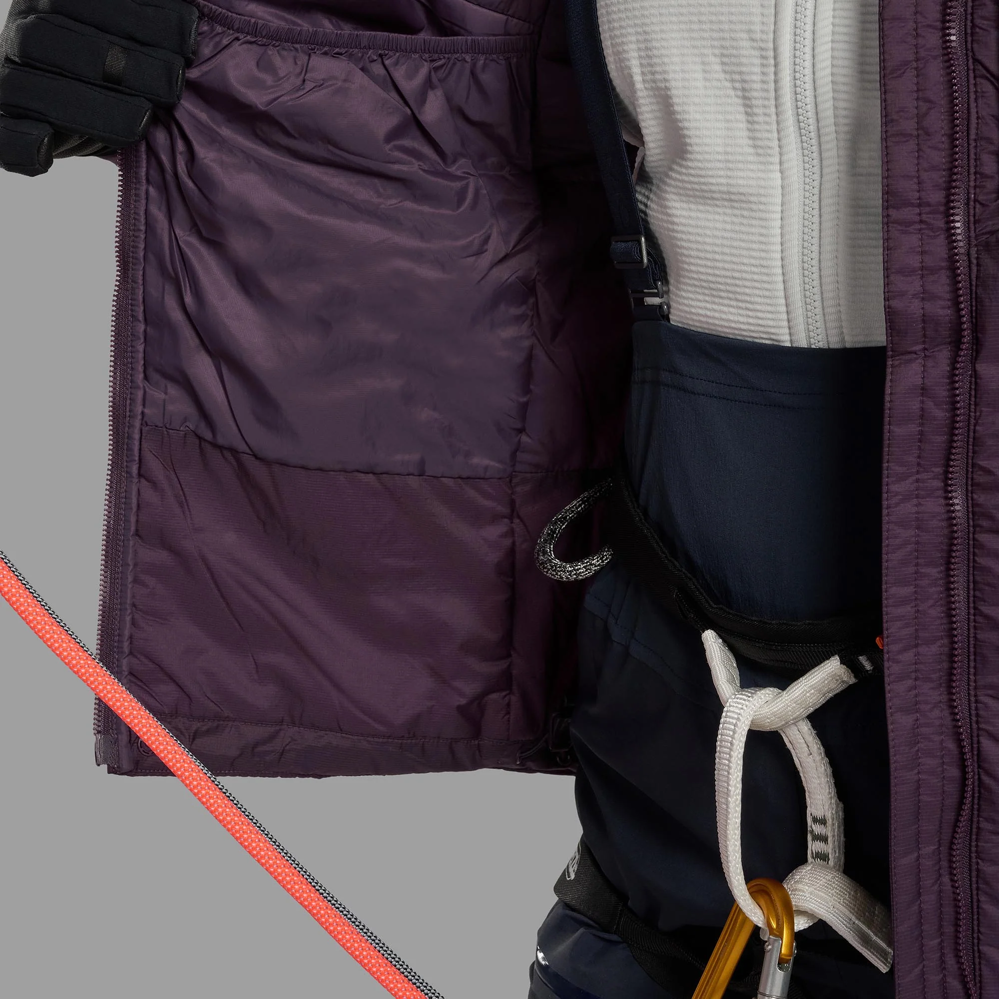 Montane Women's Fortes XT Hooded Insulated Jacket - Image 6