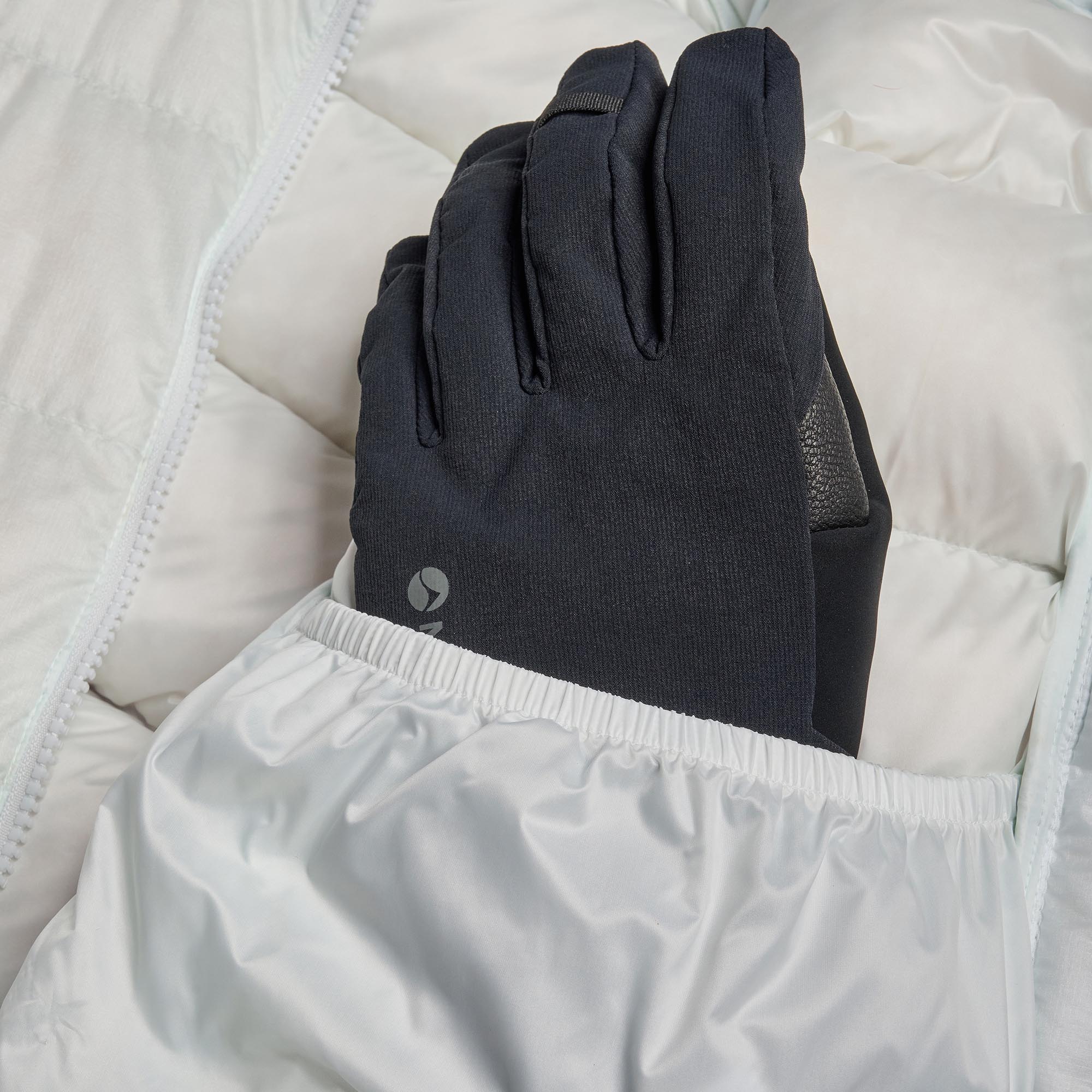 Montane Women's Kamen Hooded Down Jacket - Image 19