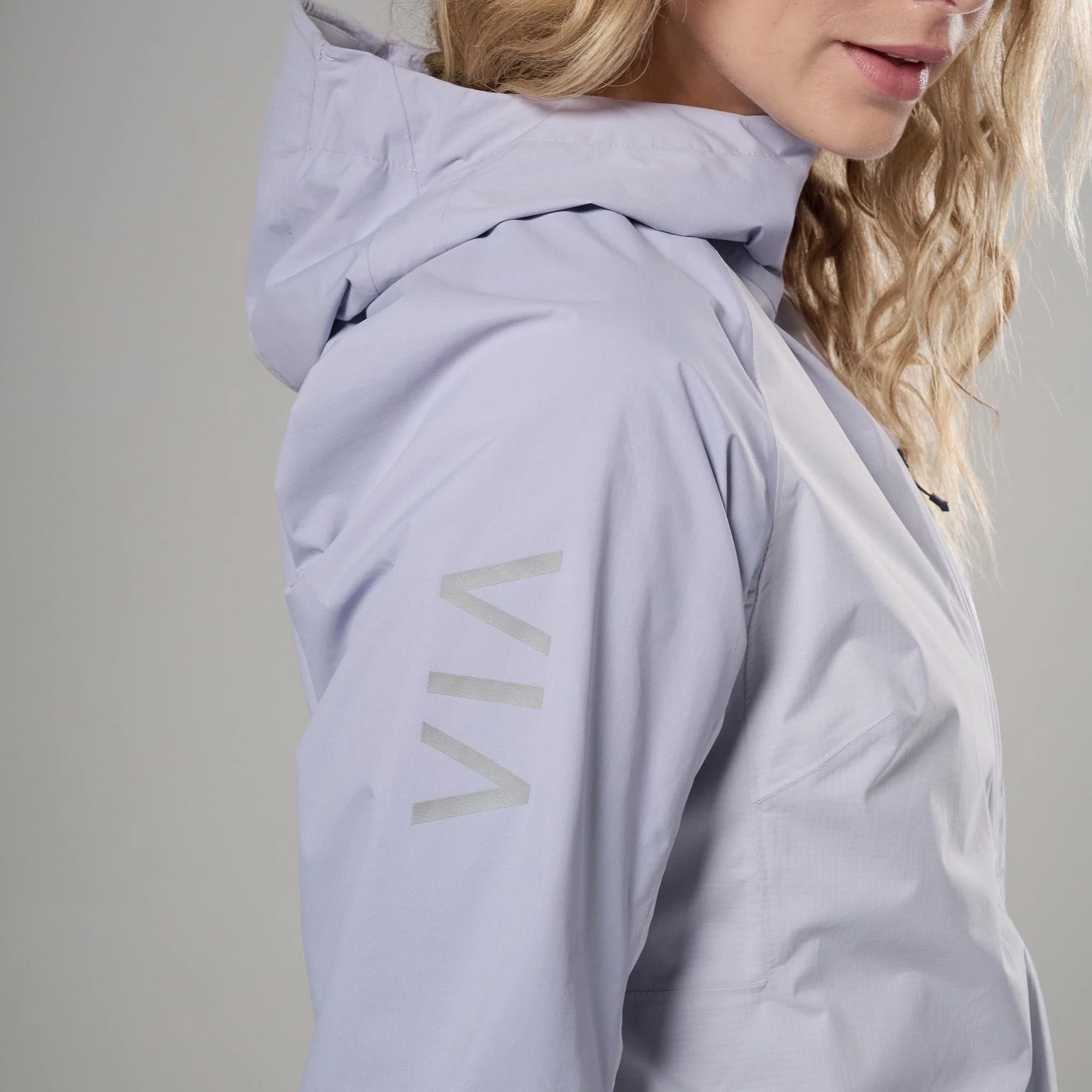 Montane Women's Minimus Lite Waterproof Jacket - Image 6