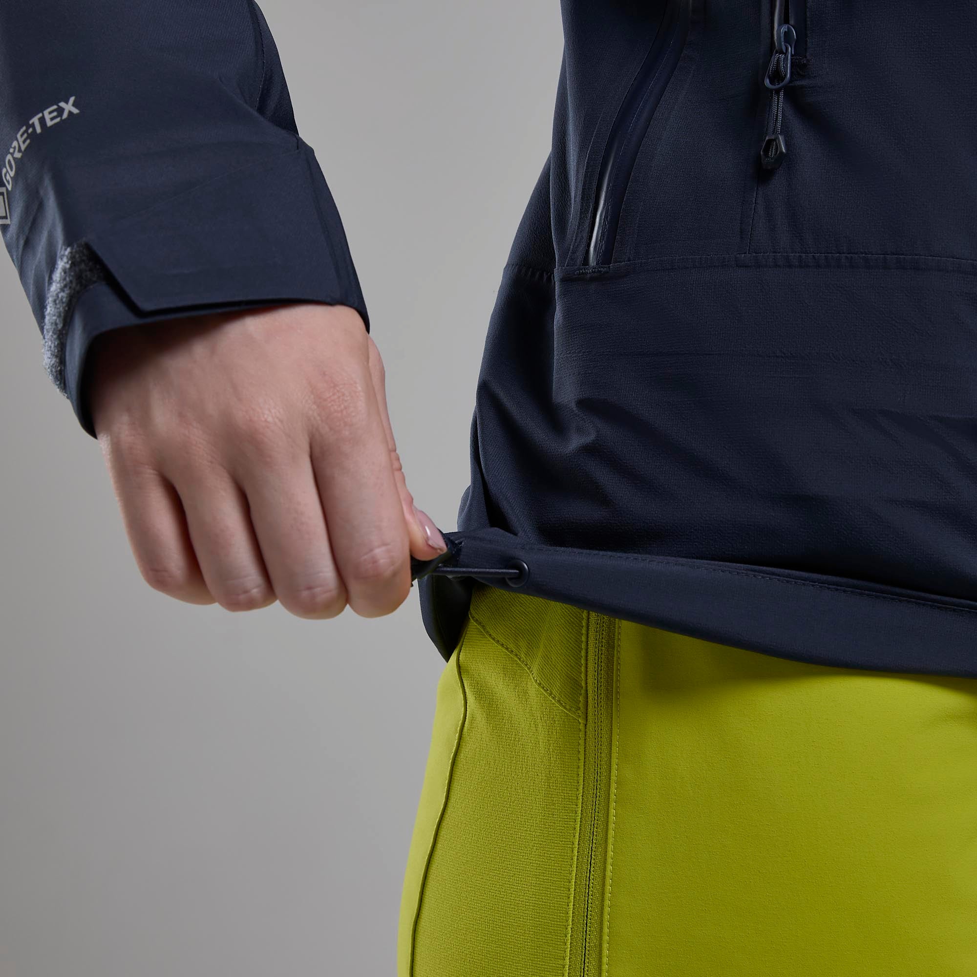 Montane Women's Niveus Lite Waterproof Jacket - Image 13