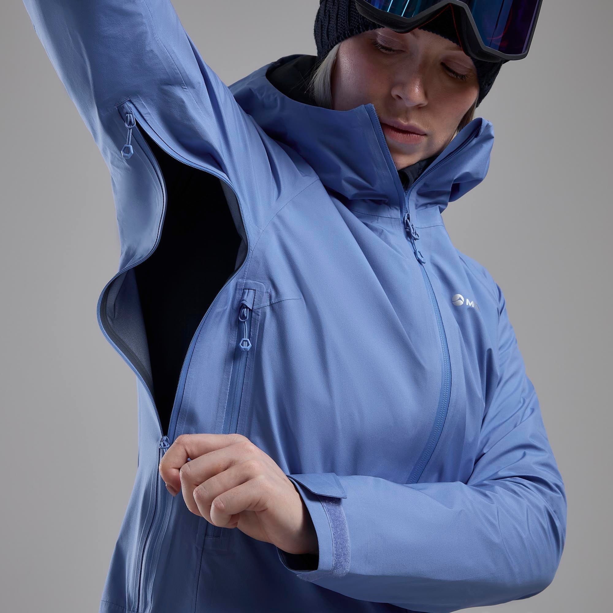 Montane Women's Niveus Lite Waterproof Jacket - Image 20