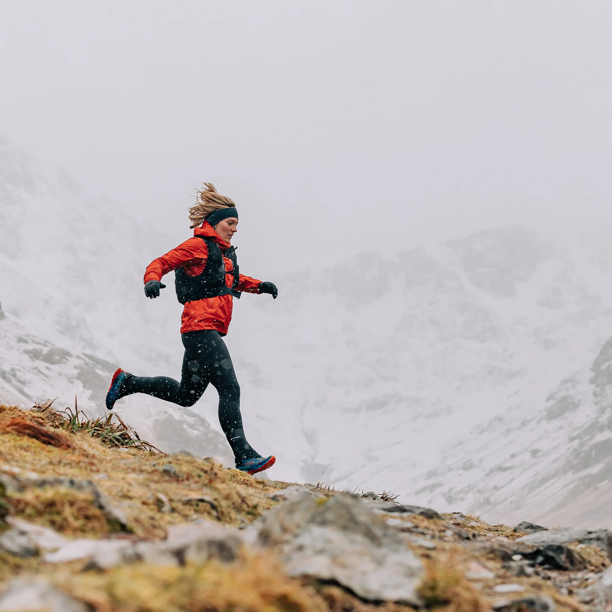 Montane Women's Phase Nano Waterproof Jacket - Image 12
