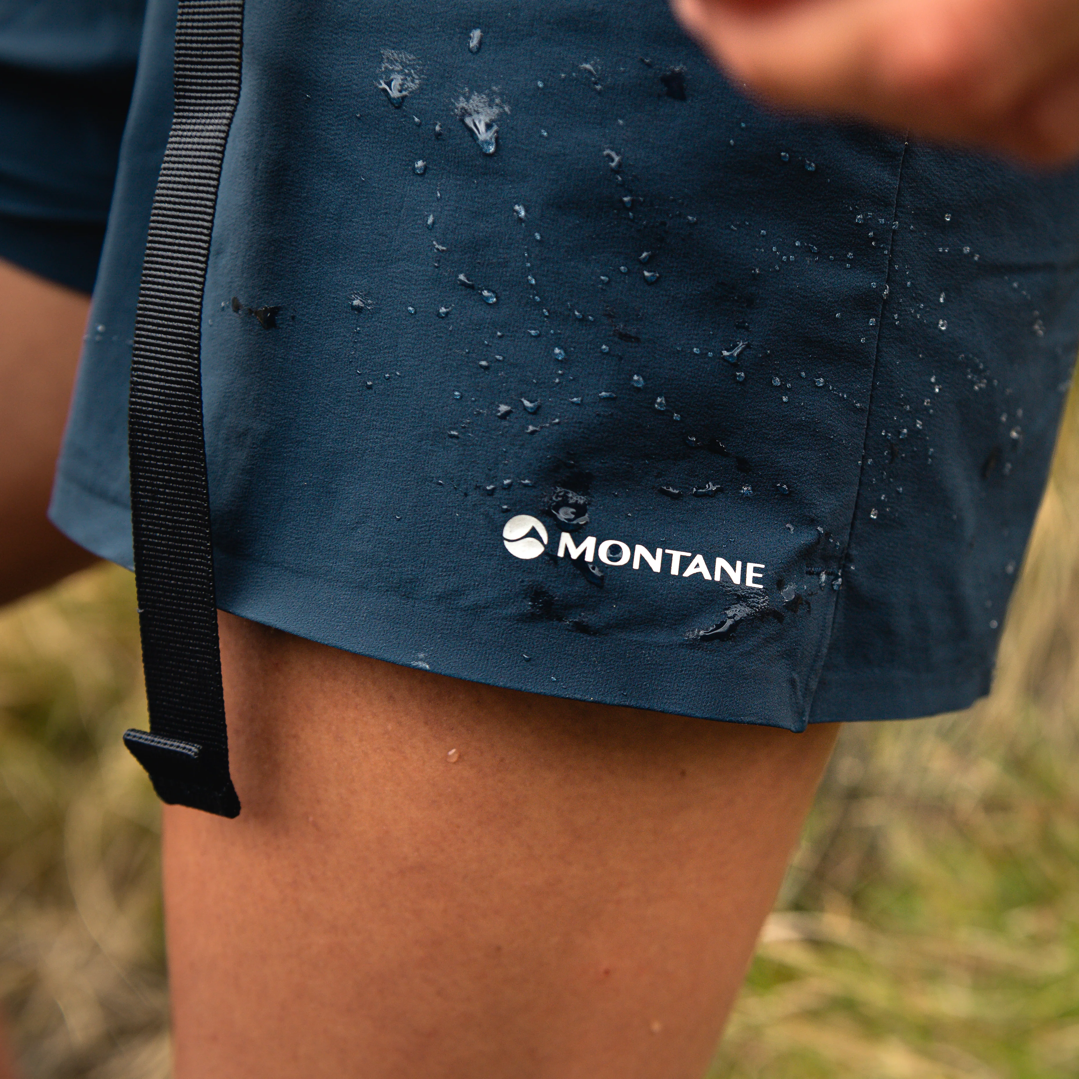 Montane Women's Volantis 4" Shorts - Image 10